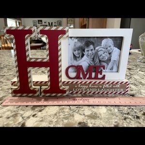 Picture Frame Home